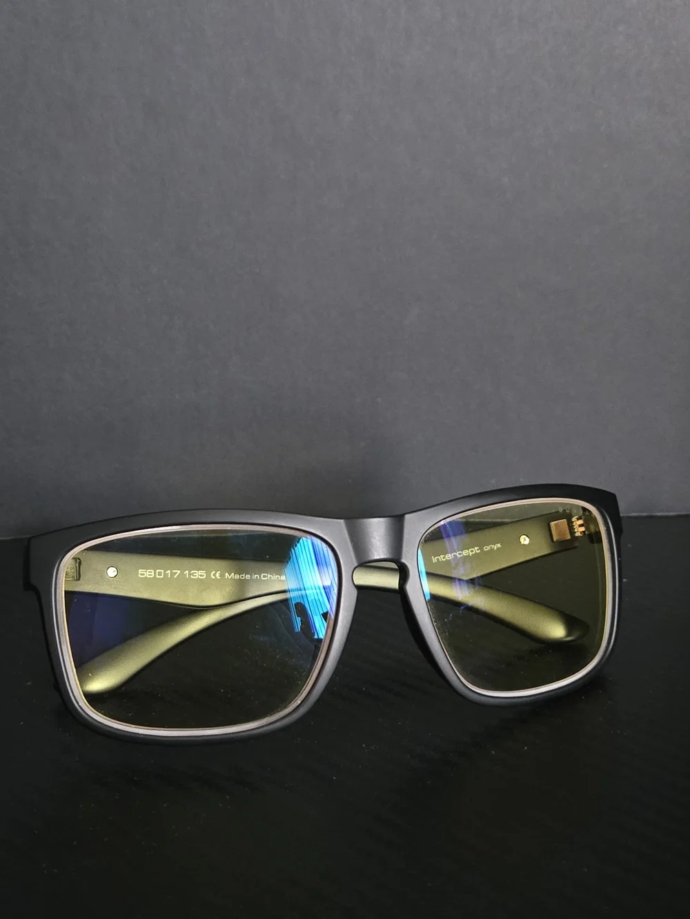 GUNNAR Intercept Onyx Gaming Computer Glasses Yellow Lens 58-17-135 Black